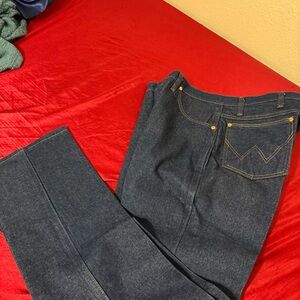 Men's Dark Blue Jeans